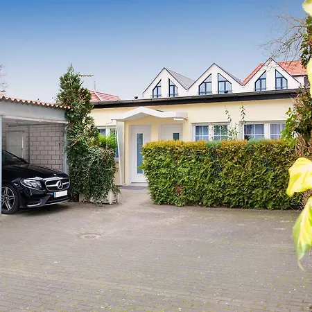 Main Frankfurt Neu Isenburg * نيو ايسنبرغ